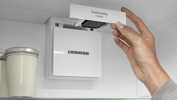 Встраиваемый холодильник-морозильник LIEBHERR IRe 5101